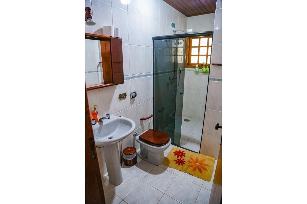Chale Belga Em Condominio - 1,2 Km Do Centro Turistico Capivari Campos do Jordao Ngoại thất bức ảnh